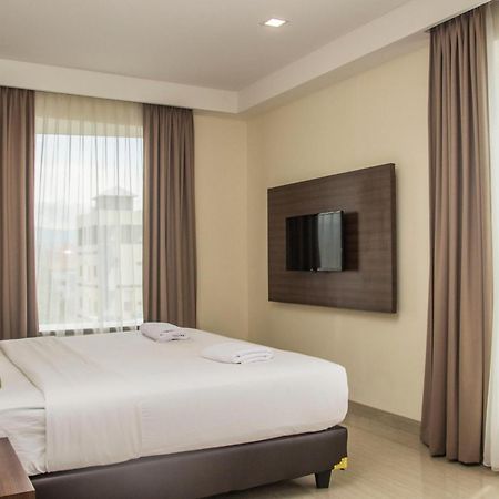 Green Eden Hotel Manado Rum bild