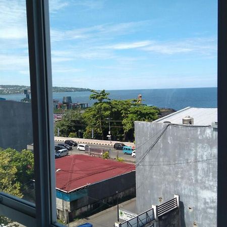 Green Eden Hotel Manado Rum bild
