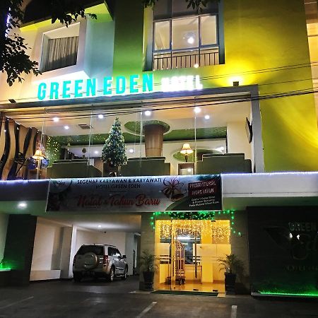 Green Eden Hotel Manado Exteriör bild