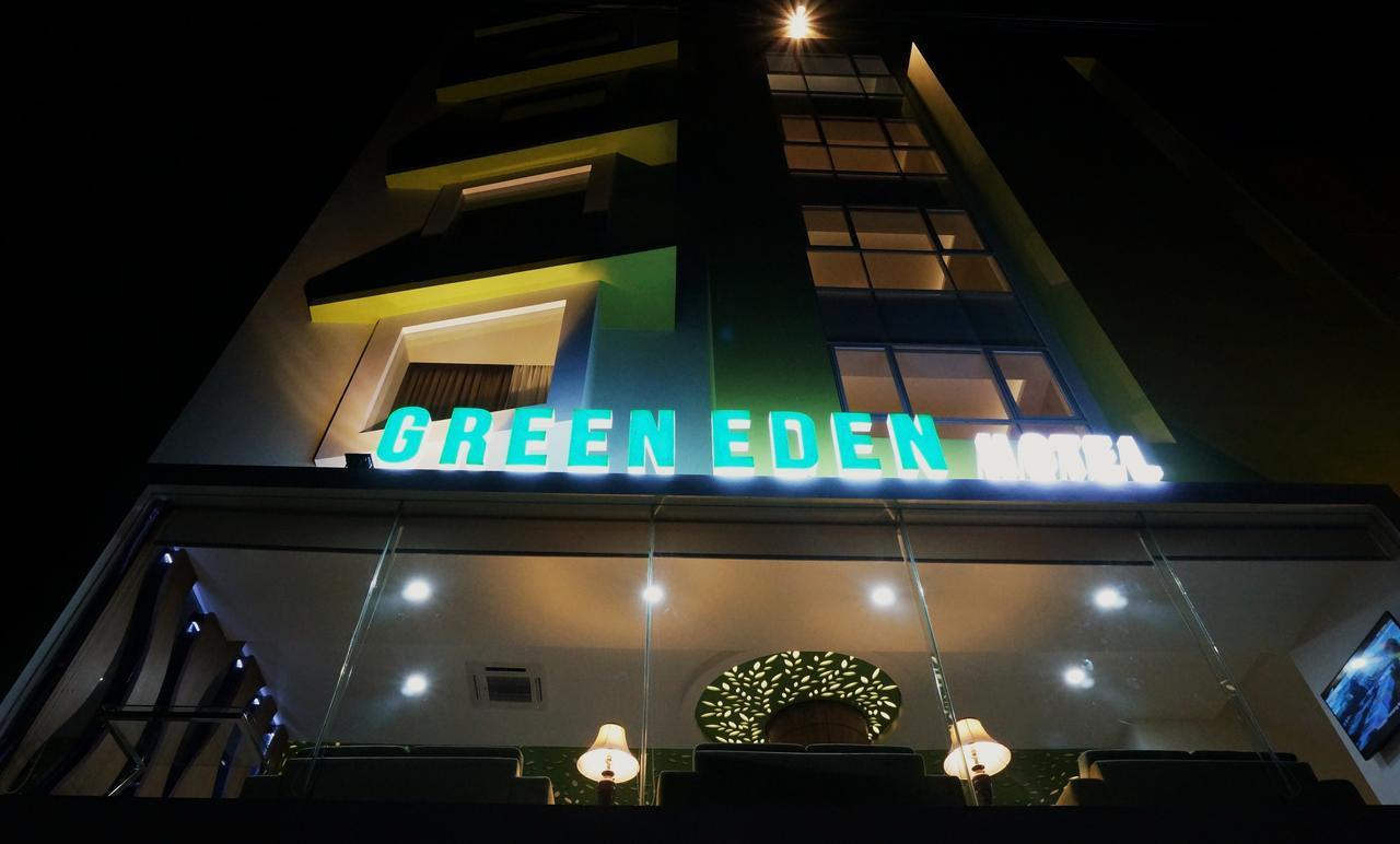 Green Eden Hotel Manado Exteriör bild