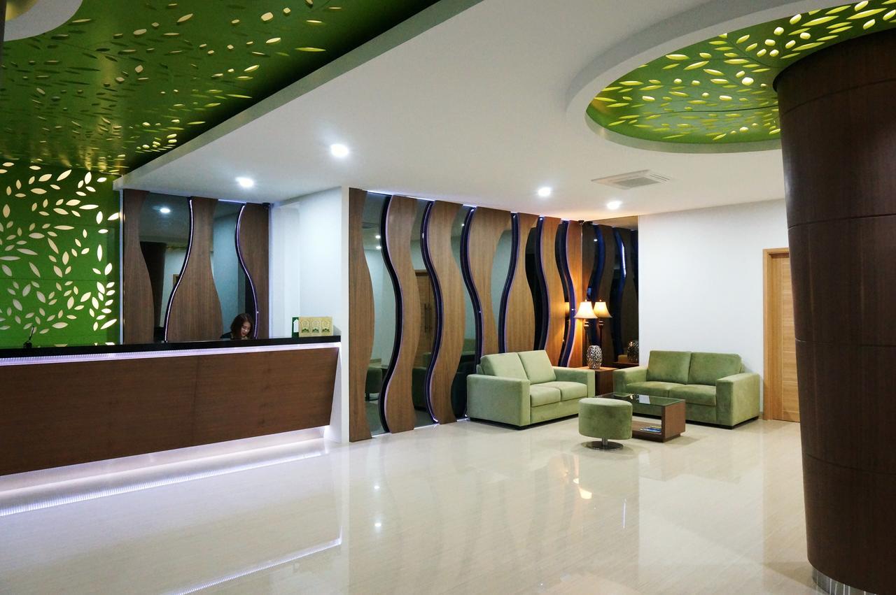 Green Eden Hotel Manado Exteriör bild