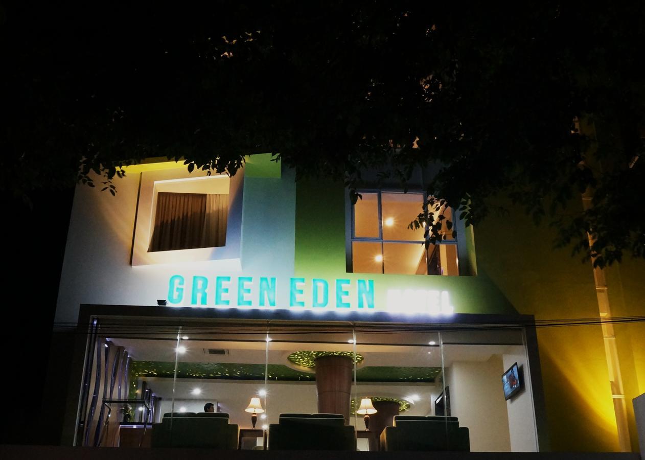 Green Eden Hotel Manado Exteriör bild